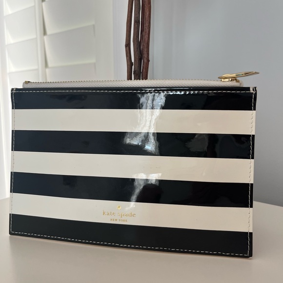 kate spade Handbags - Kate Spade